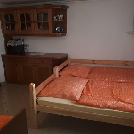 Fewo Ploesch Vlg. Maierhofer Apartamento Lavamünd Exterior foto
